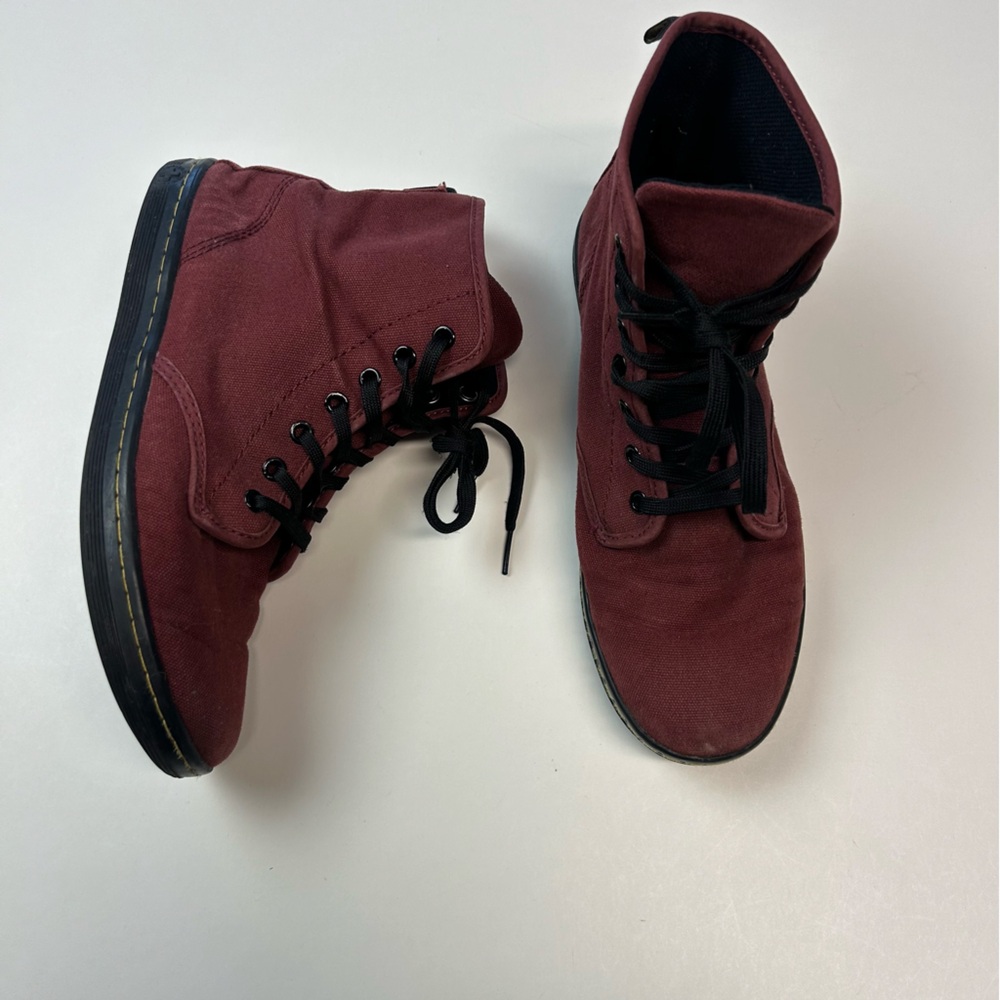 Dr. Martens Women’s Air Wair Shoreditch High Top Shoes Size 9 Maroon